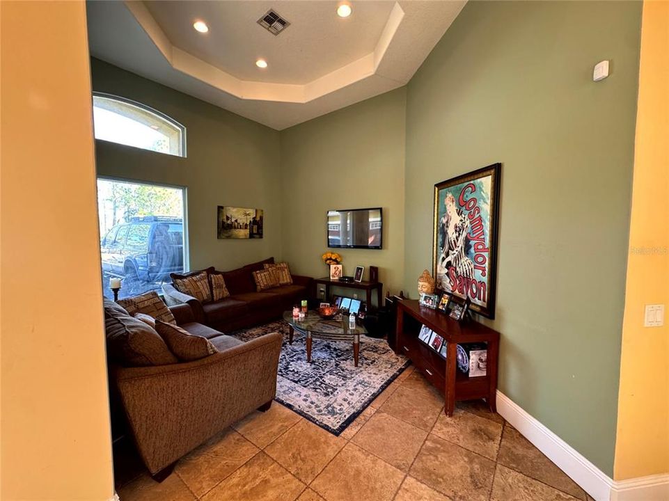 For Sale: $814,000 (4 beds, 3 baths, 3517 Square Feet)