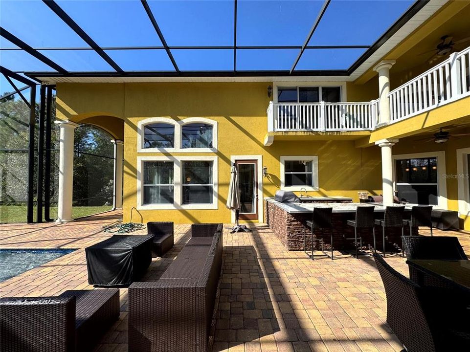 For Sale: $814,000 (4 beds, 3 baths, 3517 Square Feet)