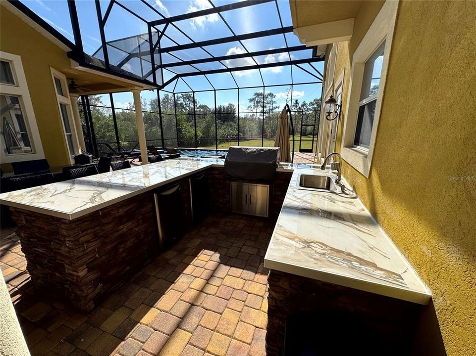 For Sale: $814,000 (4 beds, 3 baths, 3517 Square Feet)