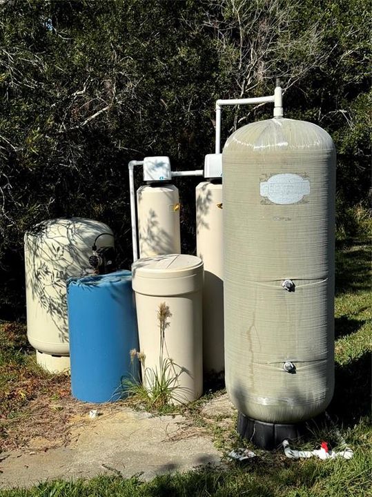 For Sale: $814,000 (4 beds, 3 baths, 3517 Square Feet)