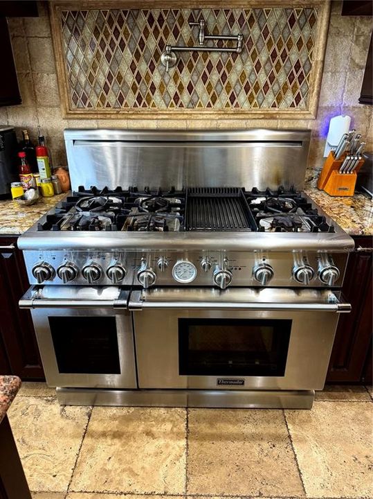 For Sale: $814,000 (4 beds, 3 baths, 3517 Square Feet)