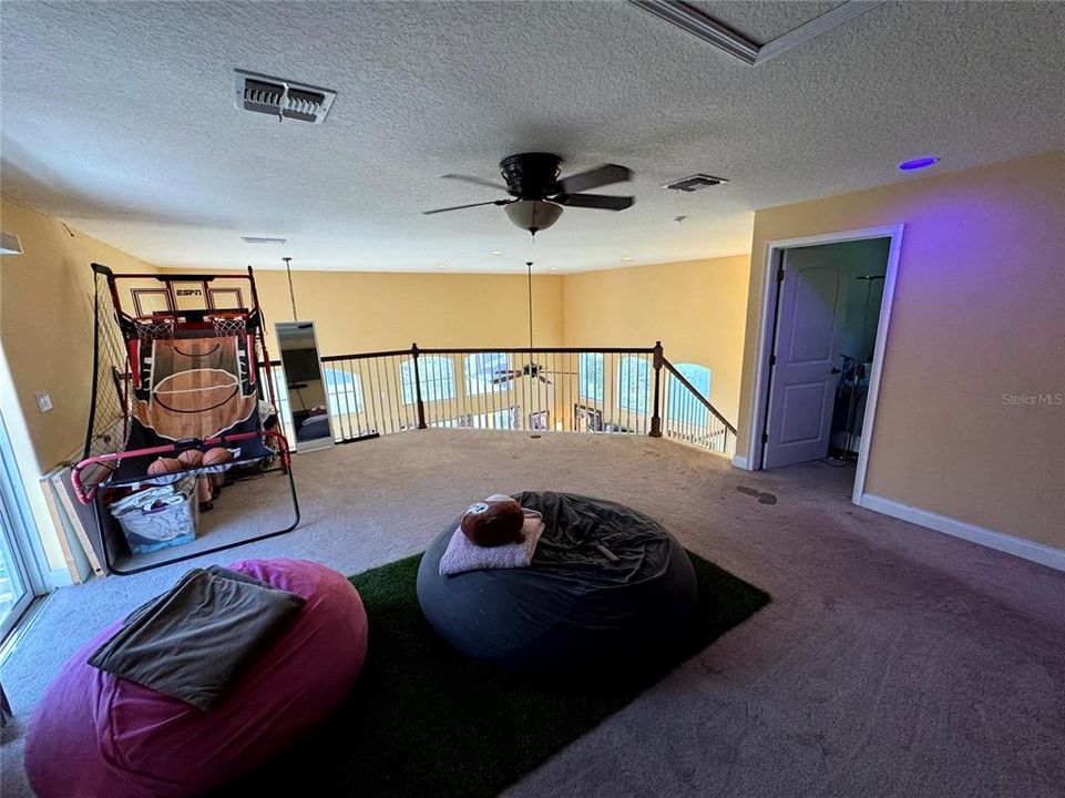 For Sale: $814,000 (4 beds, 3 baths, 3517 Square Feet)