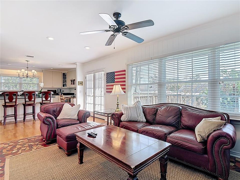 For Sale: $375,000 (3 beds, 2 baths, 1569 Square Feet)