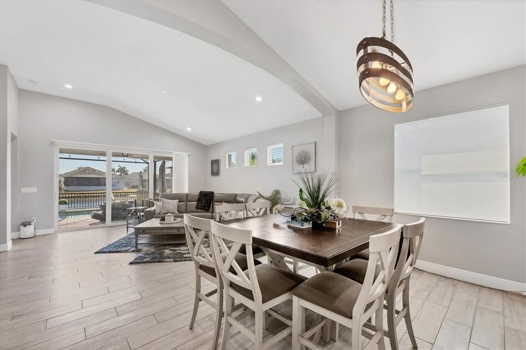 待售: $999,900 (3 贝兹, 3 浴室, 2182 平方英尺)