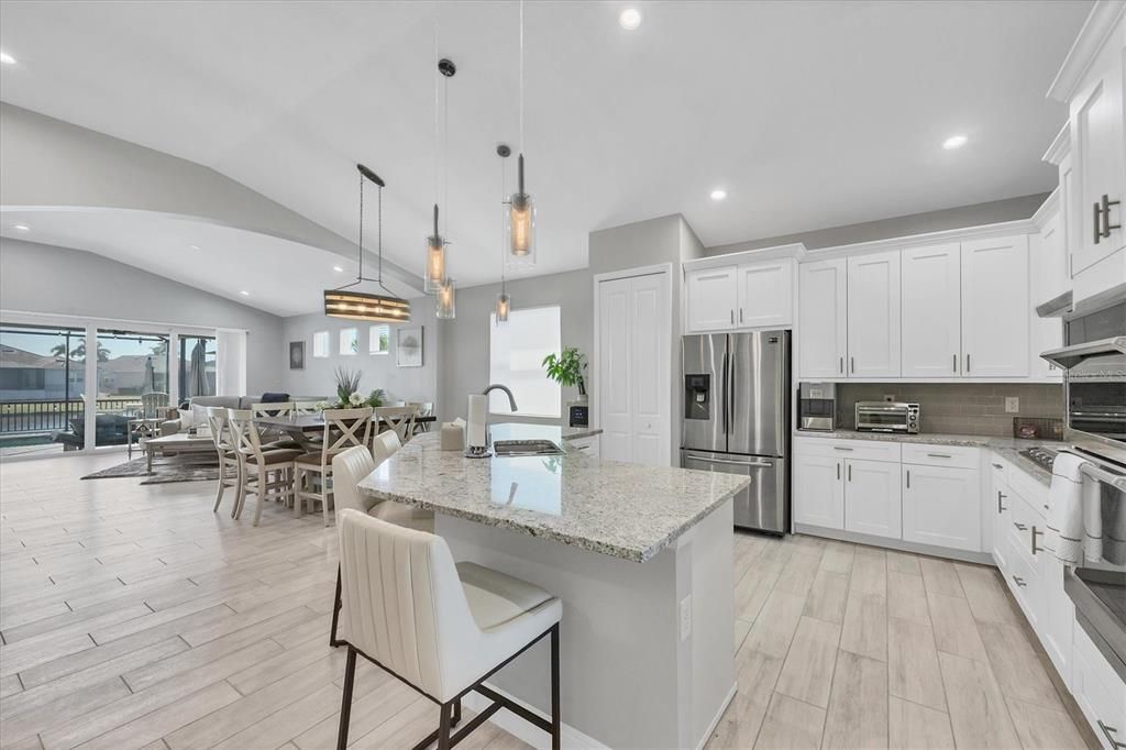 待售: $999,900 (3 贝兹, 3 浴室, 2182 平方英尺)