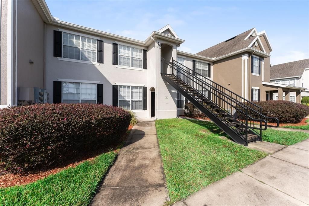 For Sale: $175,000 (1 beds, 1 baths, 495 Square Feet)