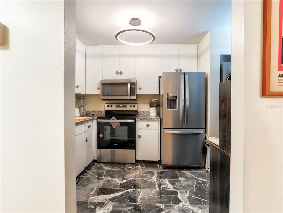 En Renta: $2,300 (2 camas, 2 baños, 940 Pies cuadrados)