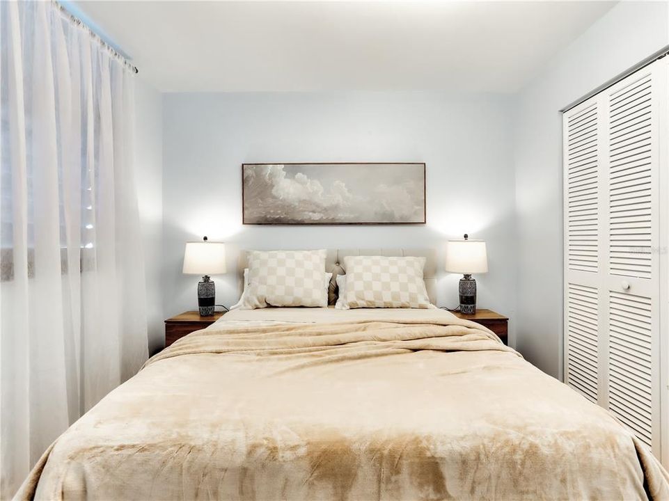 En Renta: $2,300 (2 camas, 2 baños, 940 Pies cuadrados)