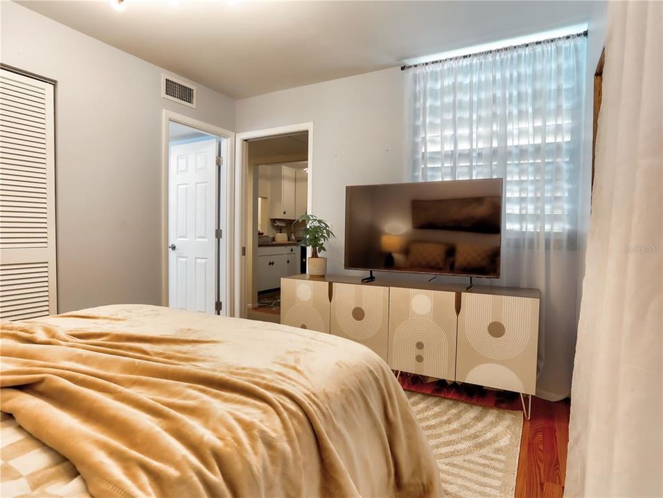 En Renta: $2,300 (2 camas, 2 baños, 940 Pies cuadrados)