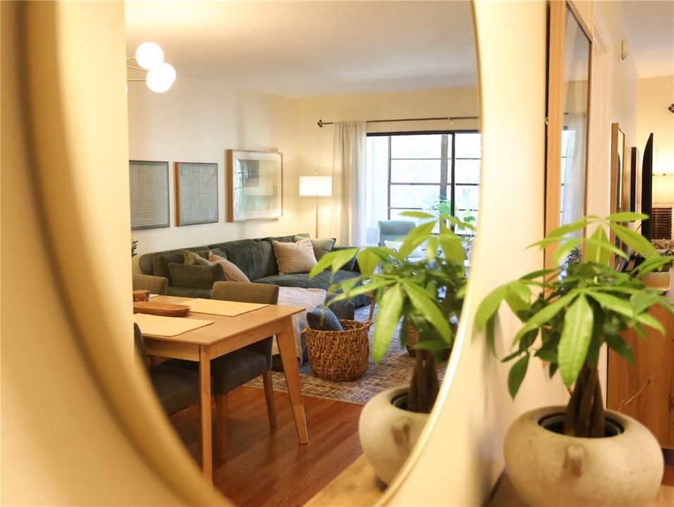 En Renta: $2,300 (2 camas, 2 baños, 940 Pies cuadrados)