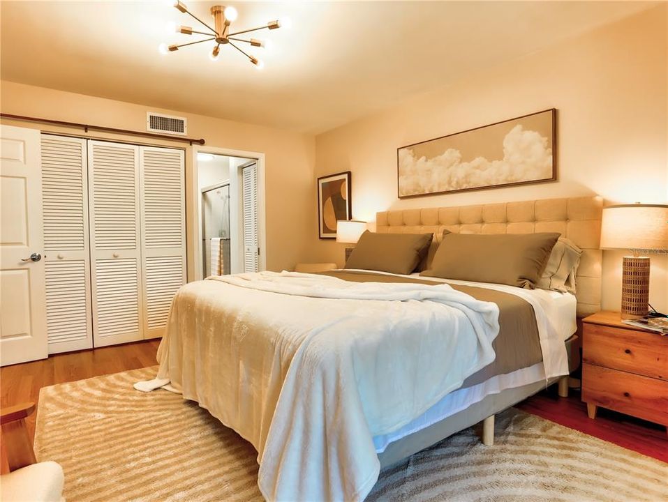 En Renta: $2,300 (2 camas, 2 baños, 940 Pies cuadrados)