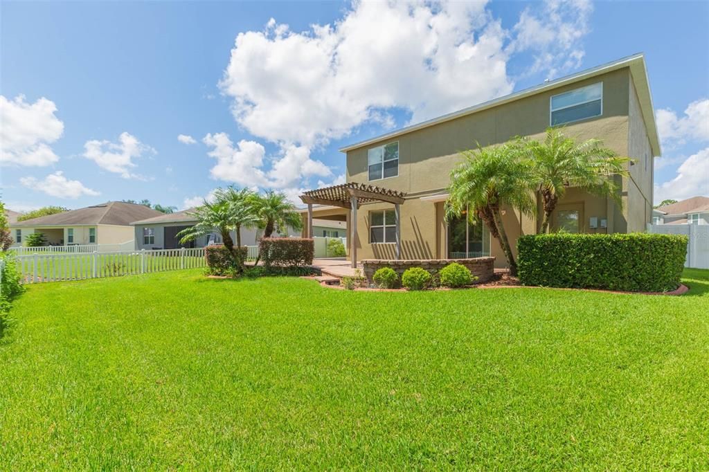 For Rent: $3,100 (4 beds, 3 baths, 3163 Square Feet)