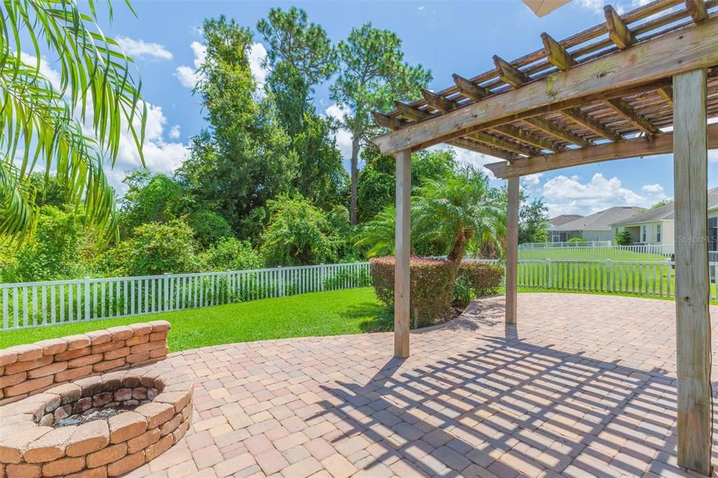 For Rent: $3,100 (4 beds, 3 baths, 3163 Square Feet)