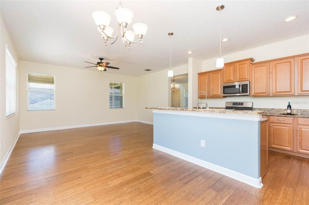 For Rent: $3,100 (4 beds, 3 baths, 3163 Square Feet)