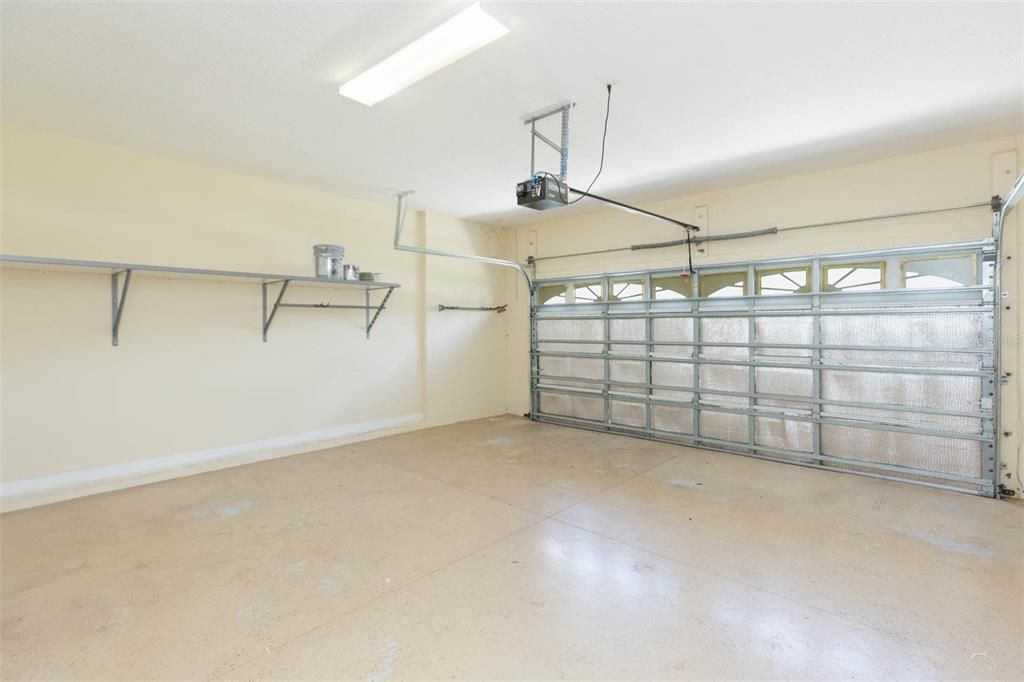 For Rent: $3,100 (4 beds, 3 baths, 3163 Square Feet)