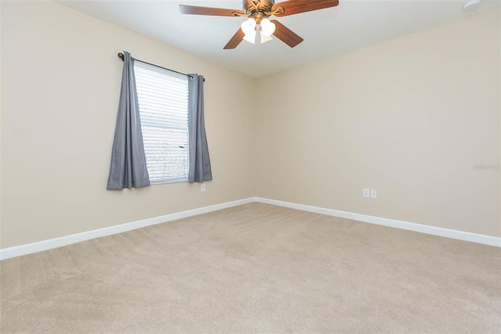 For Rent: $3,100 (4 beds, 3 baths, 3163 Square Feet)