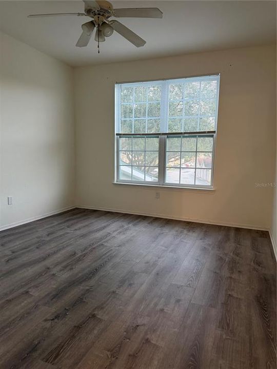 Active With Contract: $1,550 (2 beds, 2 baths, 1212 Square Feet)