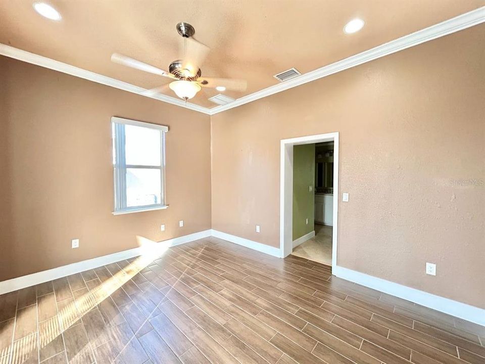 出租: $1,700 (3 贝兹, 2 浴室, 1254 平方英尺)