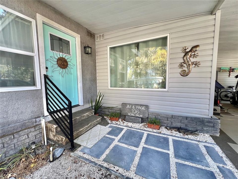 待售: $129,500 (2 贝兹, 2 浴室, 1014 平方英尺)