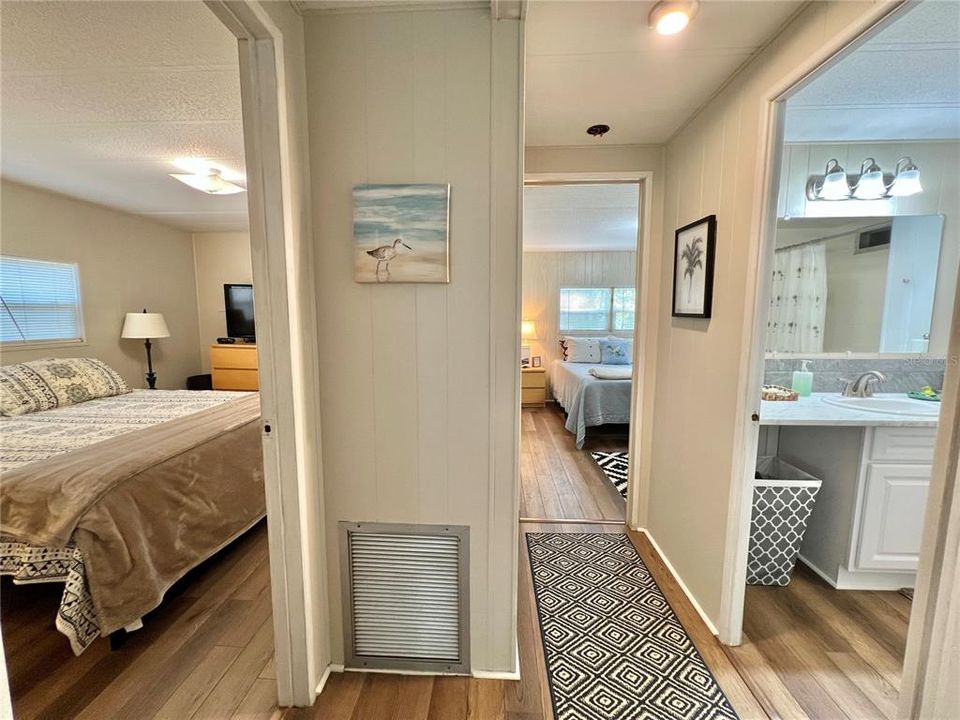 待售: $129,500 (2 贝兹, 2 浴室, 1014 平方英尺)