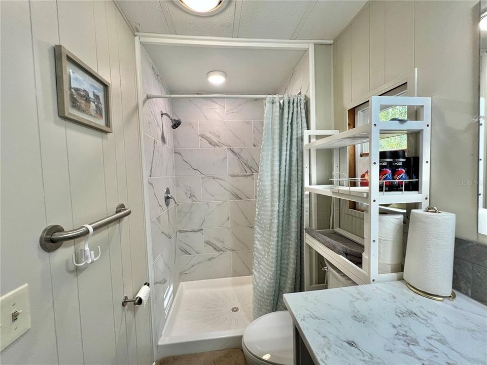 待售: $129,500 (2 贝兹, 2 浴室, 1014 平方英尺)