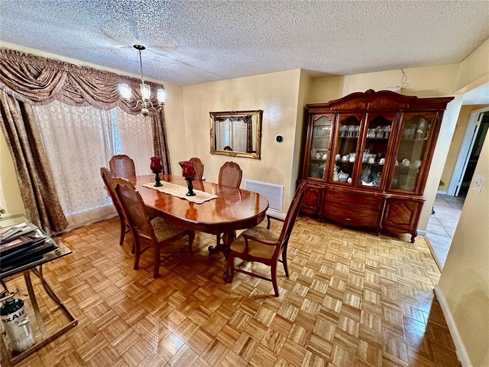 For Sale: $397,777 (4 beds, 2 baths, 2058 Square Feet)