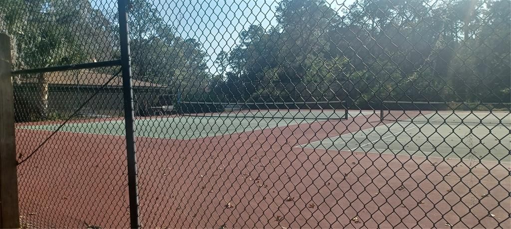 待售: $259,900 (3 贝兹, 2 浴室, 1338 平方英尺)