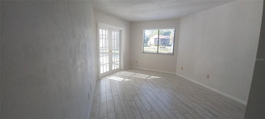 待售: $259,900 (3 贝兹, 2 浴室, 1338 平方英尺)