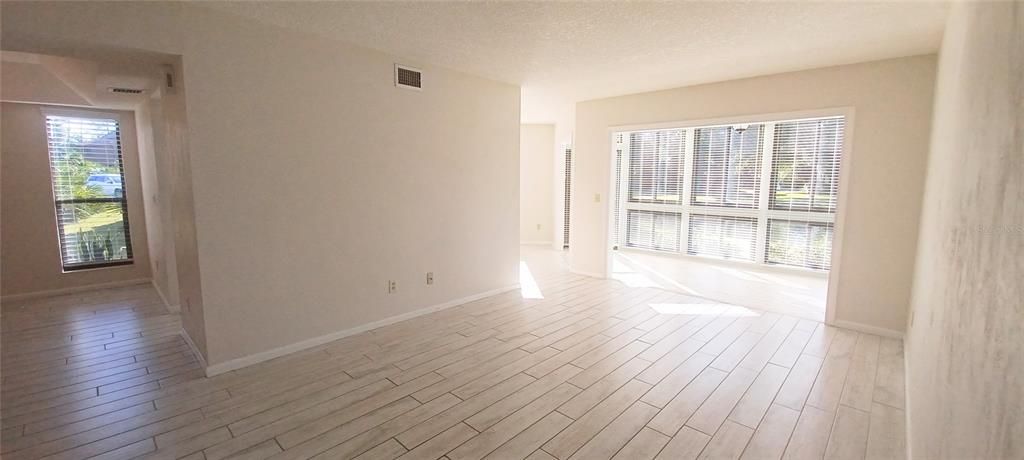 待售: $259,900 (3 贝兹, 2 浴室, 1338 平方英尺)