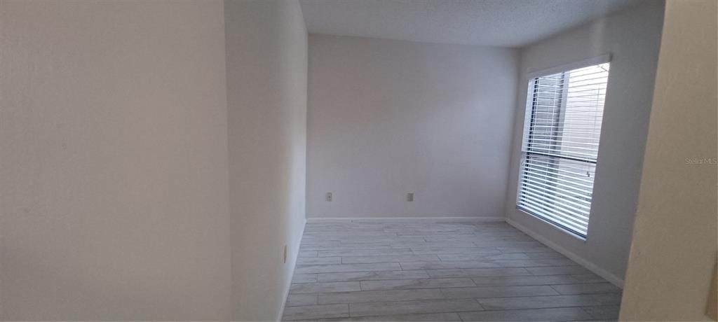 待售: $259,900 (3 贝兹, 2 浴室, 1338 平方英尺)