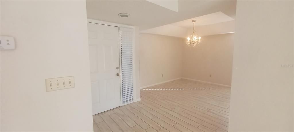 待售: $259,900 (3 贝兹, 2 浴室, 1338 平方英尺)