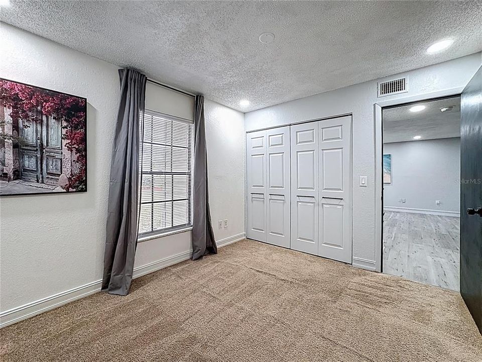 В аренду: $1,650 (2 спален, 1 ванн, 800 Квадратных фут)