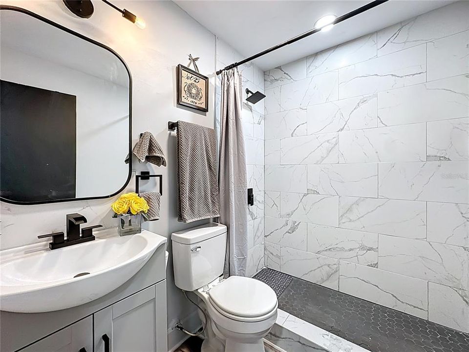 В аренду: $1,650 (2 спален, 1 ванн, 800 Квадратных фут)