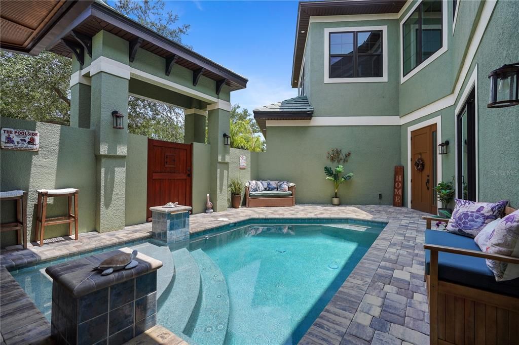 For Sale: $950,000 (5 beds, 4 baths, 3644 Square Feet)