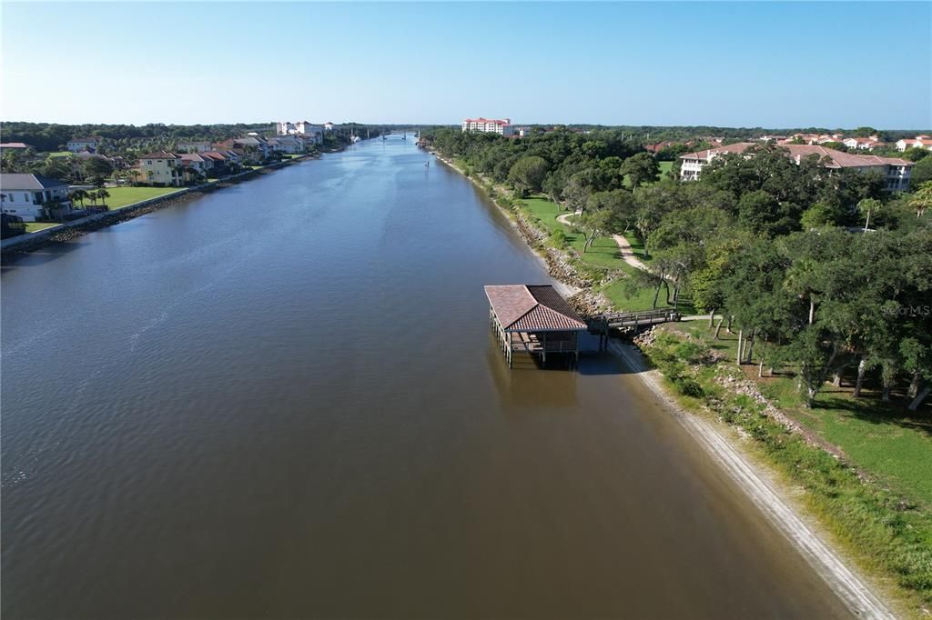 For Sale: $950,000 (5 beds, 4 baths, 3644 Square Feet)