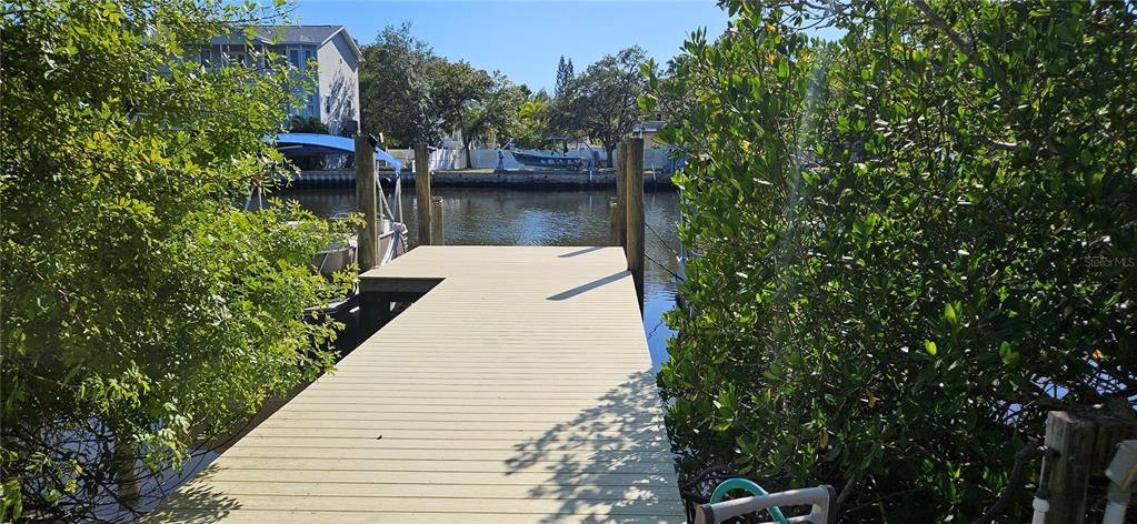 For Sale: $460,000 (0.14 acres)