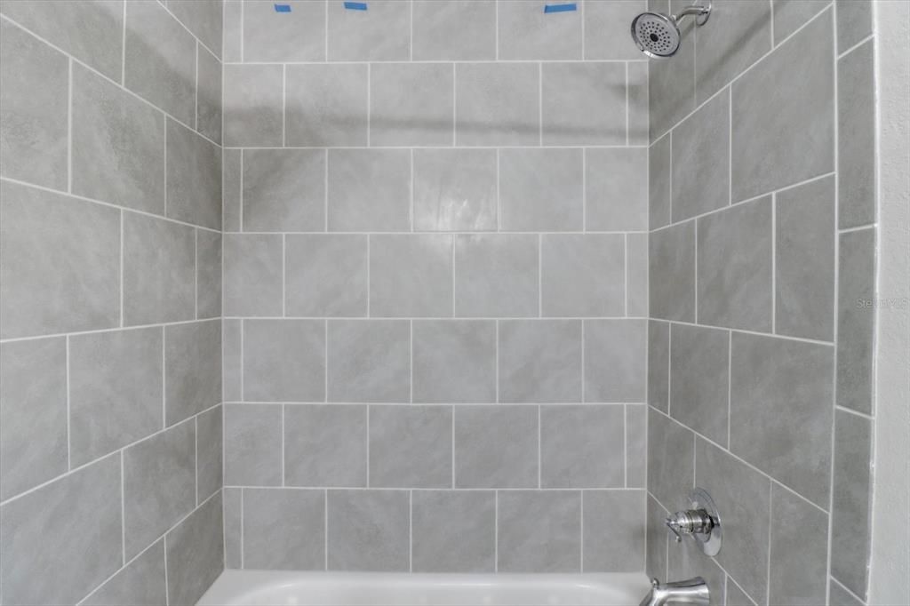 For Sale: $339,500 (3 beds, 2 baths, 1667 Square Feet)