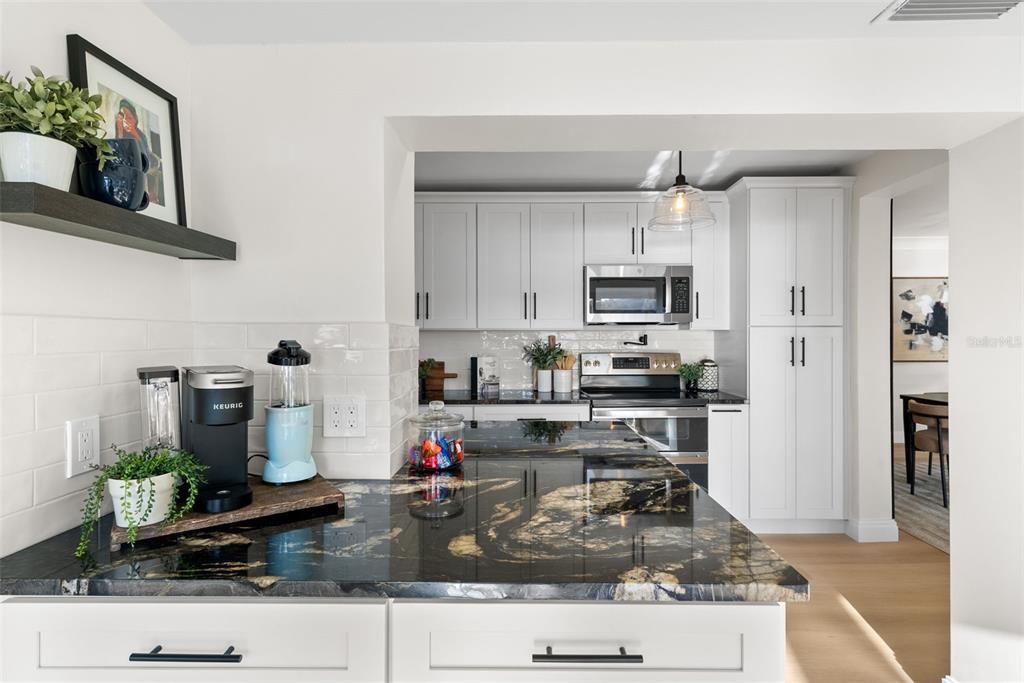 На продажу: $724,990 (3 спален, 2 ванн, 1855 Квадратных фут)