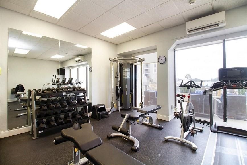 待售: $580,000 (2 贝兹, 2 浴室, 1186 平方英尺)