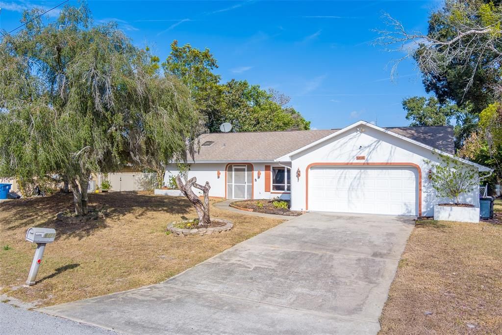 待售: $245,000 (2 贝兹, 2 浴室, 1758 平方英尺)