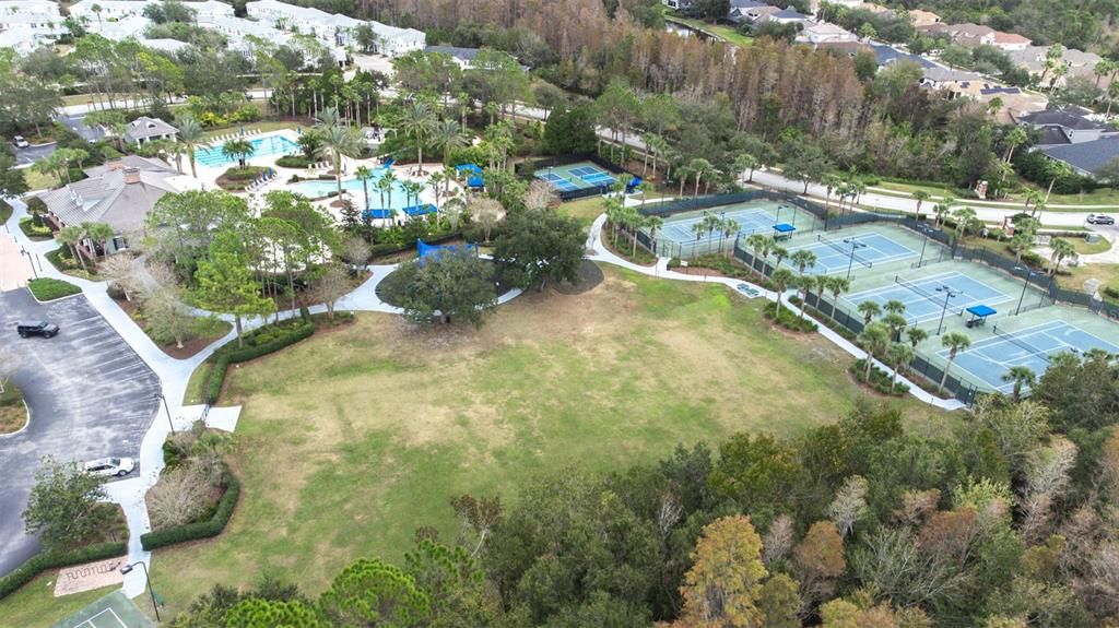 For Sale: $349,000 (4 beds, 2 baths, 1823 Square Feet)