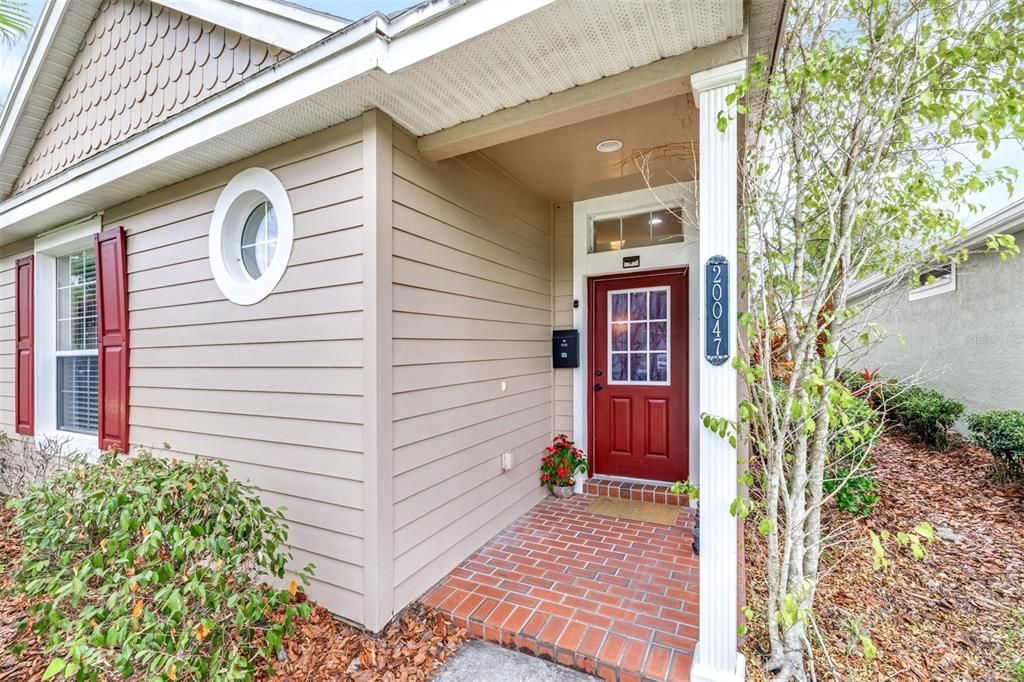 For Sale: $349,000 (4 beds, 2 baths, 1823 Square Feet)