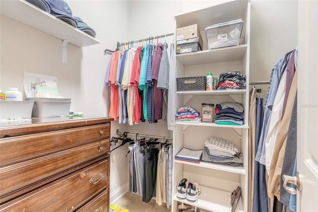 En Venta: $769,000 (3 camas, 3 baños, 2536 Pies cuadrados)