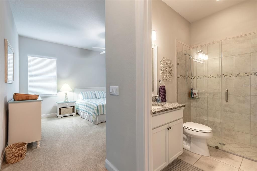 En Venta: $769,000 (3 camas, 3 baños, 2536 Pies cuadrados)