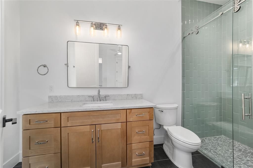 待售: $920,000 (4 贝兹, 3 浴室, 2632 平方英尺)