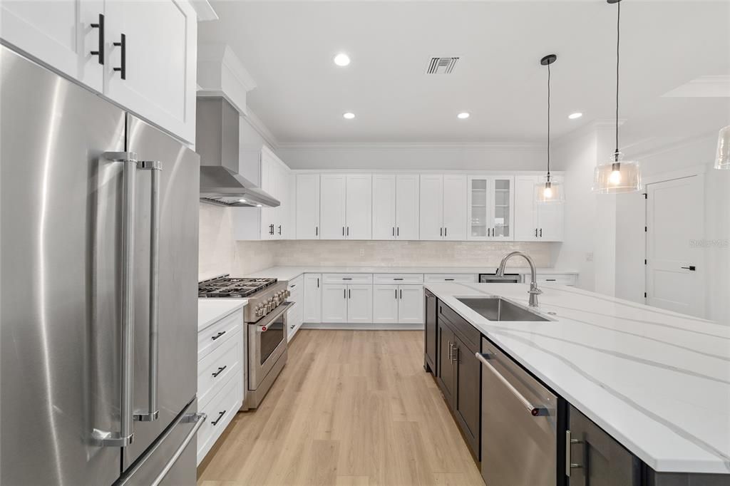 待售: $920,000 (4 贝兹, 3 浴室, 2632 平方英尺)