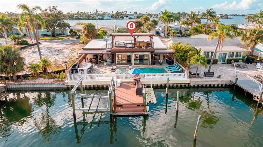 For Sale: $2,050,000 (3 beds, 2 baths, 2444 Square Feet)