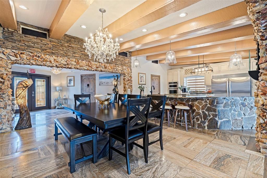 For Sale: $2,050,000 (3 beds, 2 baths, 2444 Square Feet)