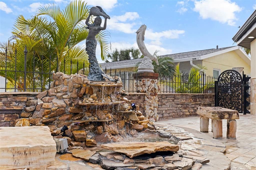 For Sale: $2,050,000 (3 beds, 2 baths, 2444 Square Feet)