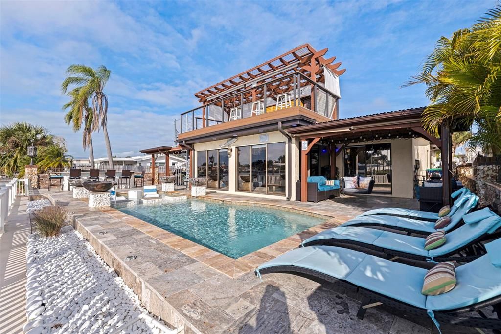 For Sale: $2,050,000 (3 beds, 2 baths, 2444 Square Feet)